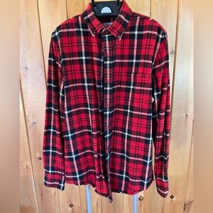 Men’s flannel shirt